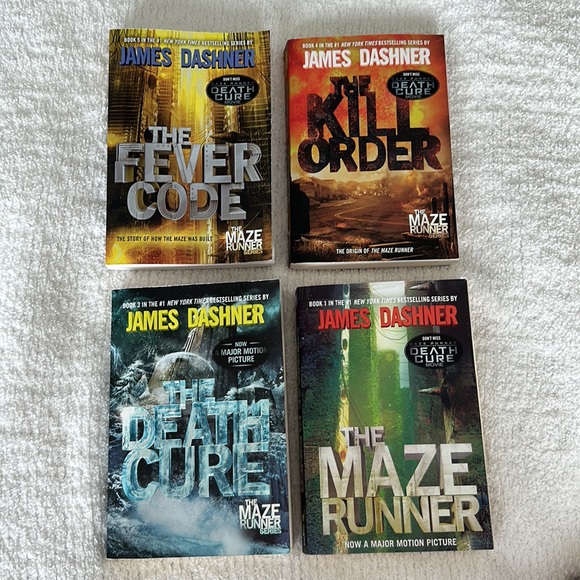 The Maze Runner Series. 4 books. - Picture 3 of 8